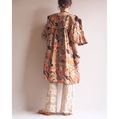 "The African Village" big collar tunic dress (PK×BE)