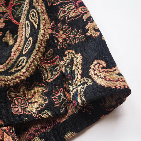 80〜90s "GOTCHA COVERED" paisley chenille jacket