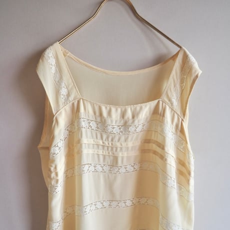 vintage lace sleeveless tops