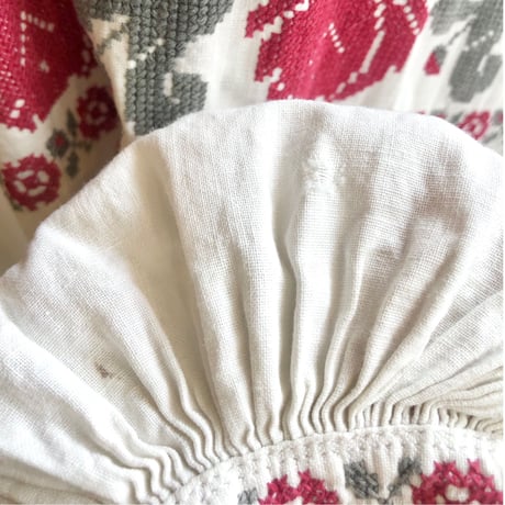 vintage ukrainian embroidered blouse