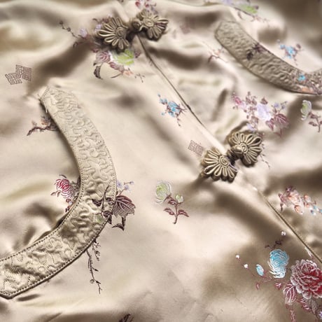 60〜70s chinese embroidered satin coat