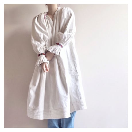 vintage romanian embroidered midi dress