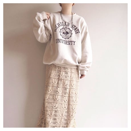 90s beige college print sweat