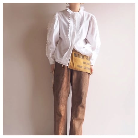 vintage folk scallop lace blouse