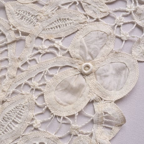 antique battenberg lace collar
