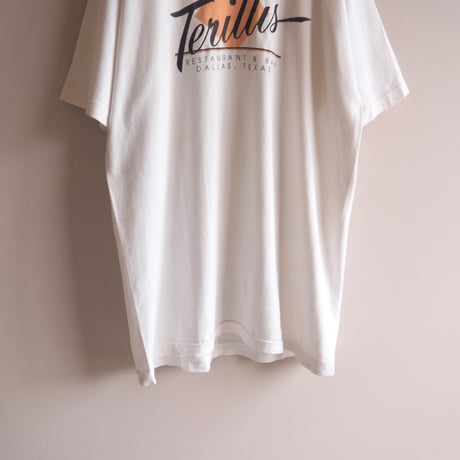 90s "Fruit Of The Loom" print t-shirts