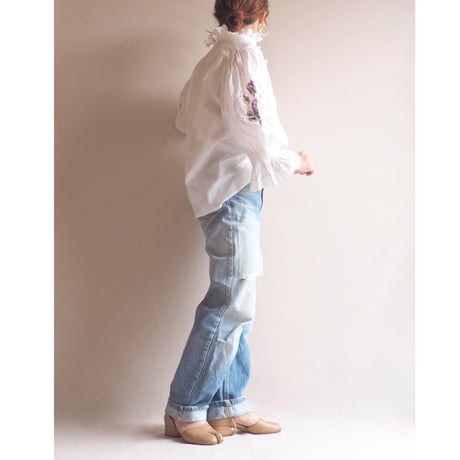 "Erba" puff sleeve ruffle blouse