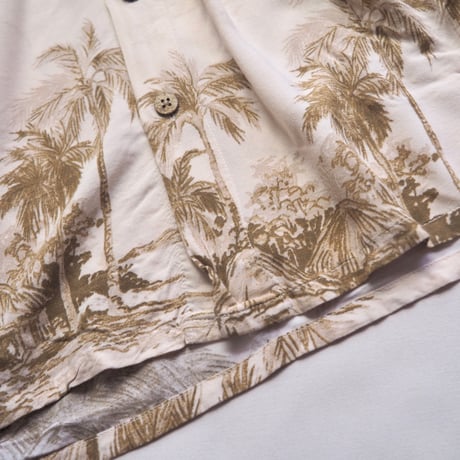 "Puritan" landscape print s/s rayon blouse