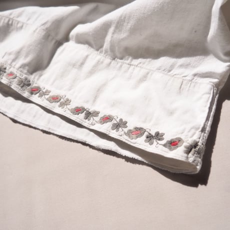 vintage ukrainian embroidered midi dress