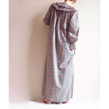vintage pleated collar floral maxi dress