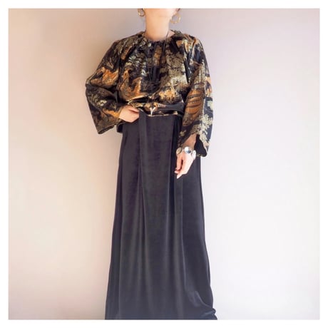 チャイナブラウス　ブラウス　vintage シルク swell vintage Shantou embroidery yellow Chinese blouse〈レトロ古着 汕頭