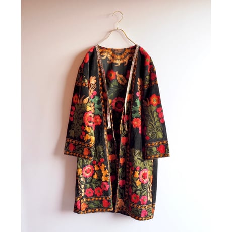 vintage suzani embroidered robe