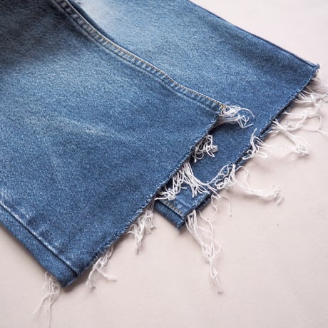 90s made in USA Levi's 501 damage denim pants