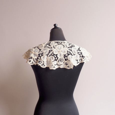 antique battenberg lace collar