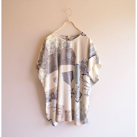 "HARDOB" abstract print blouse