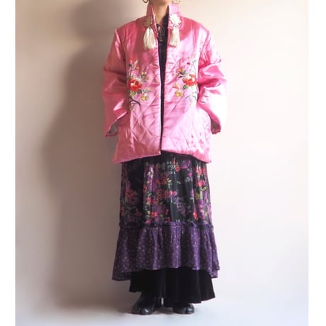 50〜60s chinese embroidered quilt jacket (pink)