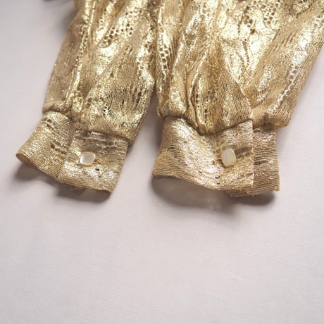 60〜70s "Lady Winn of California by Teddi" gold lace blouse