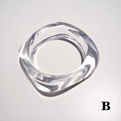 vintage clear & amber bangle