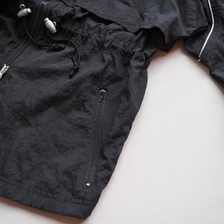 90s "Reebok" drawstring windbreaker