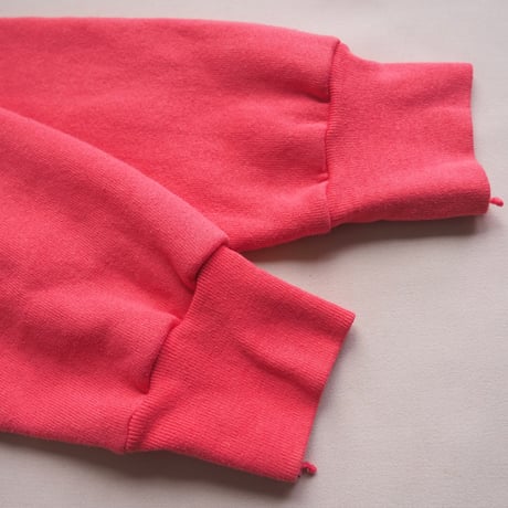90s "Fruit Of The Loom" flocky print sweat