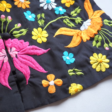 70〜80s "Dion's" floral embroidered jacket