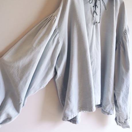 vintage balloon sleeve folk blouse