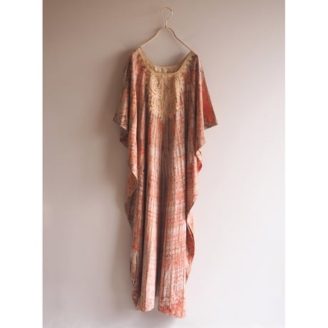 vintage embroidered tie dye kaftan dress