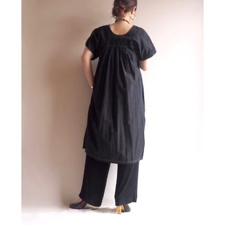 "Load & Taylor" embroidered midi dress