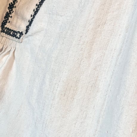 vintage romanian embroidered blouse
