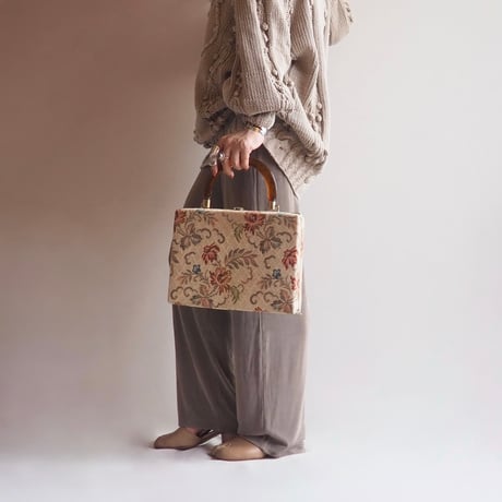 60s "DOVER" amber handle floral tapestry bag