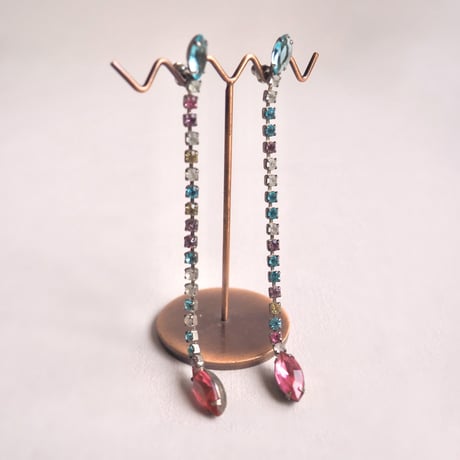 vintage czech rhinestone earrings(B)