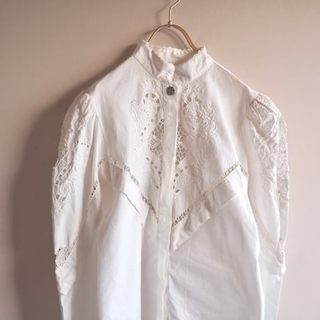 70s〜 puff sleeve cutwork lace folk blouse