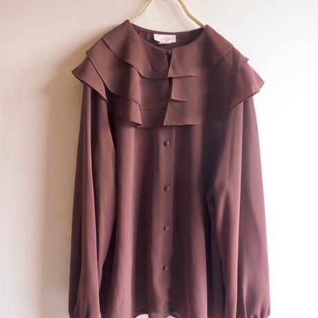 "Armon Originals" ruffle collar sheer blouse