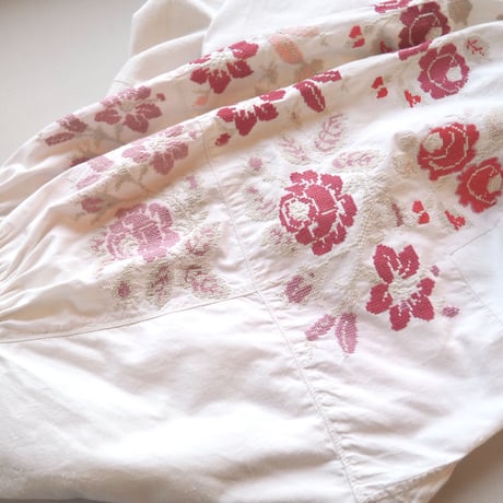 vintage ukrainian embroidered blouse