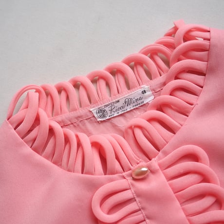 "Ricci Mina" semi sheer loop design blouse