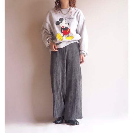90s "Velva Sheen" mickey print sweat