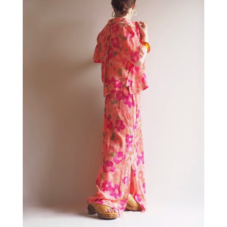 "Karin Stevens" floral blouse & sleeveless maxi dress