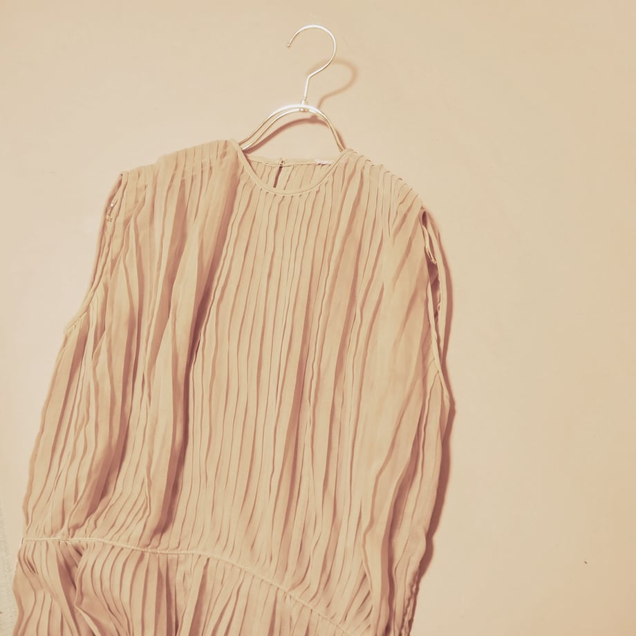 5dfc855fac68df330153f480