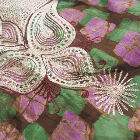 vintage embroidered kaftan dress