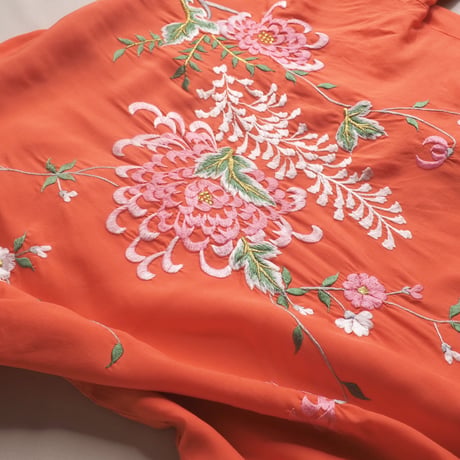60s floral embroidered silk robe