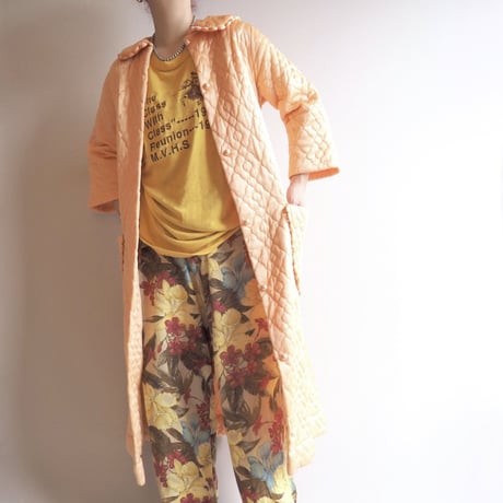 60〜70s peach quilted robe