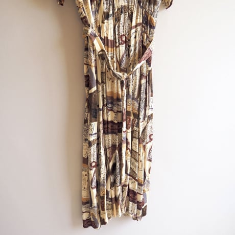 vintage abstract print s/s maxi dress