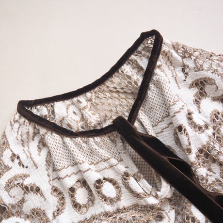 original remake lace blouse (A)