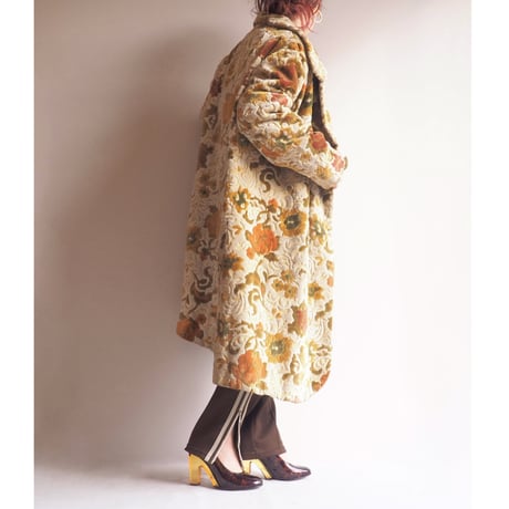 60s〜 beige floral tapestry coat
