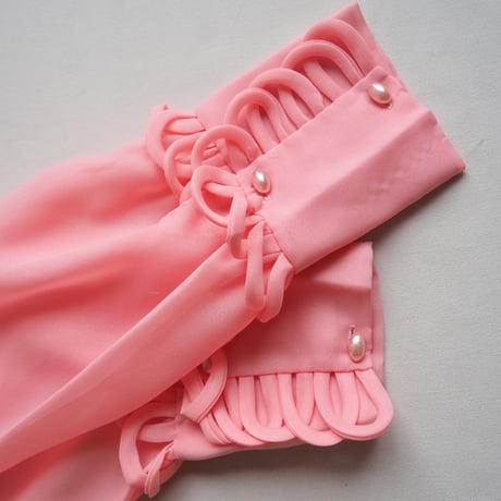 "Ricci Mina" semi sheer loop design blouse