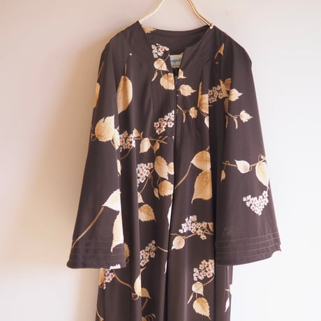 70〜80s "Conrad" floral & leaf house maxi dress