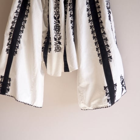 vintage romanian embroidered blouse