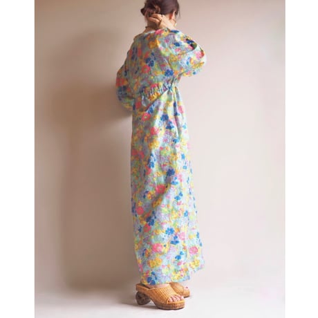 60〜70s quilted floral house maxi dress