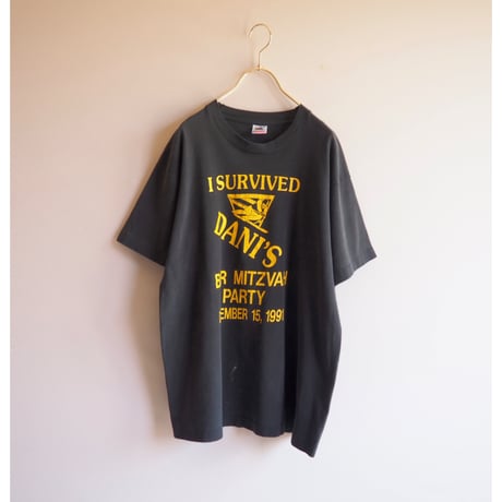 90s "Fruits Of The Loom" print t-shirts