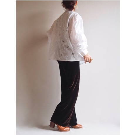 vintage eyelet lace folk ruffle blouse